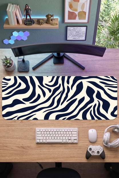 70x30 Profesyonel Gaming Mouse Pad - Kaydırmaz Taban, Pürüzsüz Yüzey, Hassas Kontrol, Dikişli Kenar